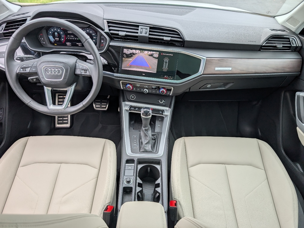 2025 Audi Q3 S line Premium photo 10