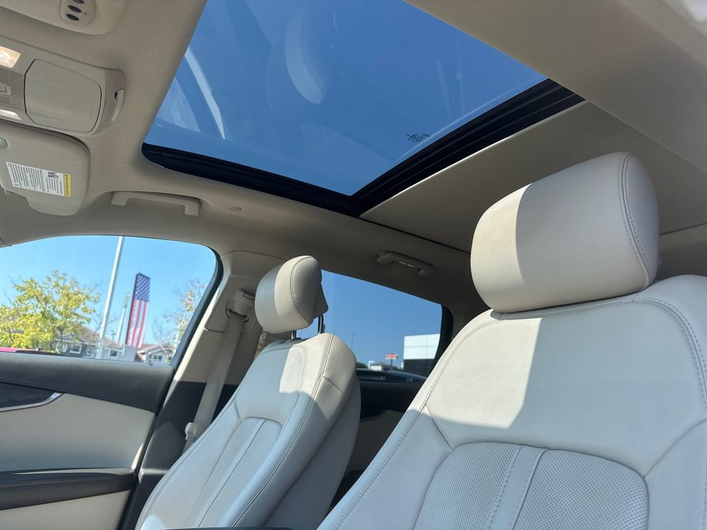 2019 Lincoln Nautilus Reserve photo 29