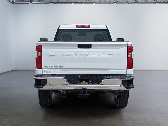 2024 Chevrolet Silverado 2500HD photo 4