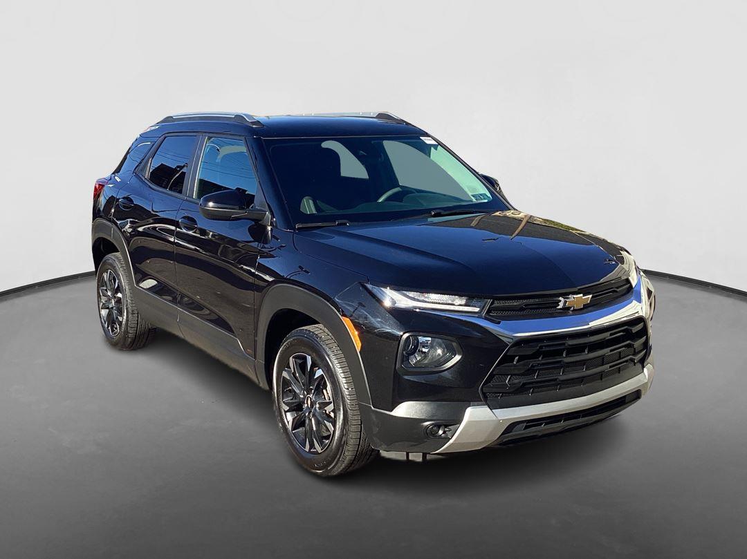 2022 Chevrolet Trailblazer LT photo 3