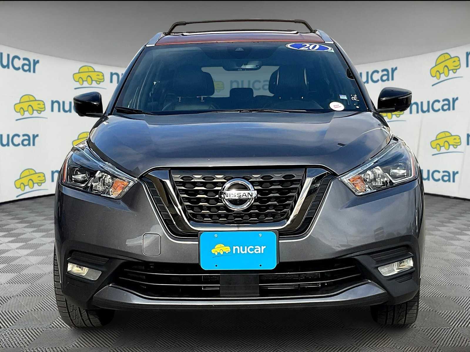 2020 Nissan Kicks SR photo 2