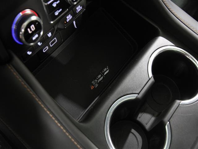 2021 Gmc Yukon AT4 photo 19