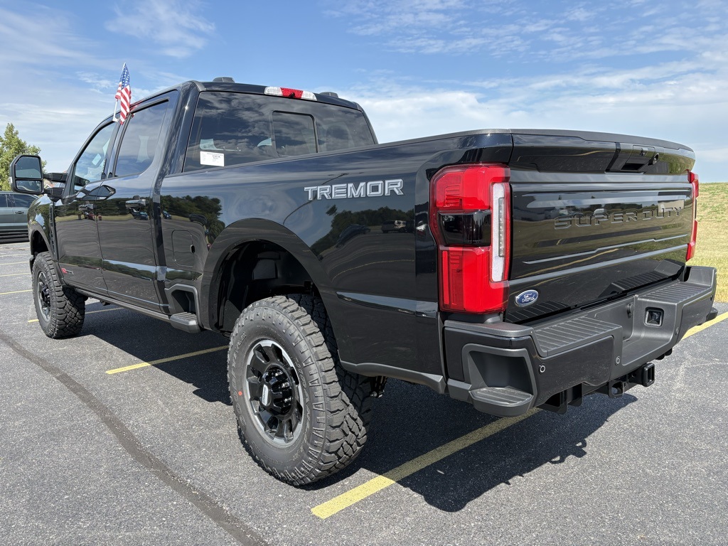2026 Ford F-350 Platinum photo 7