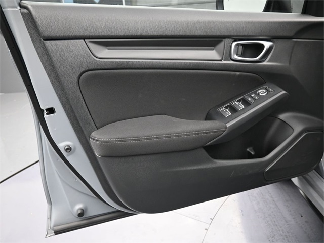 2026 Honda Civic Sport photo 2