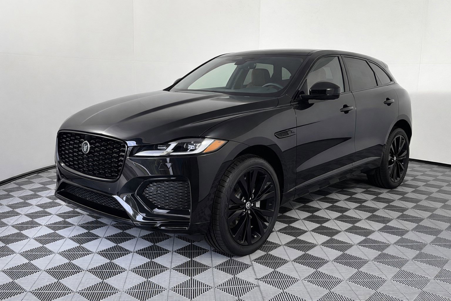 2026 Jaguar F-Pace R-Dynamic S