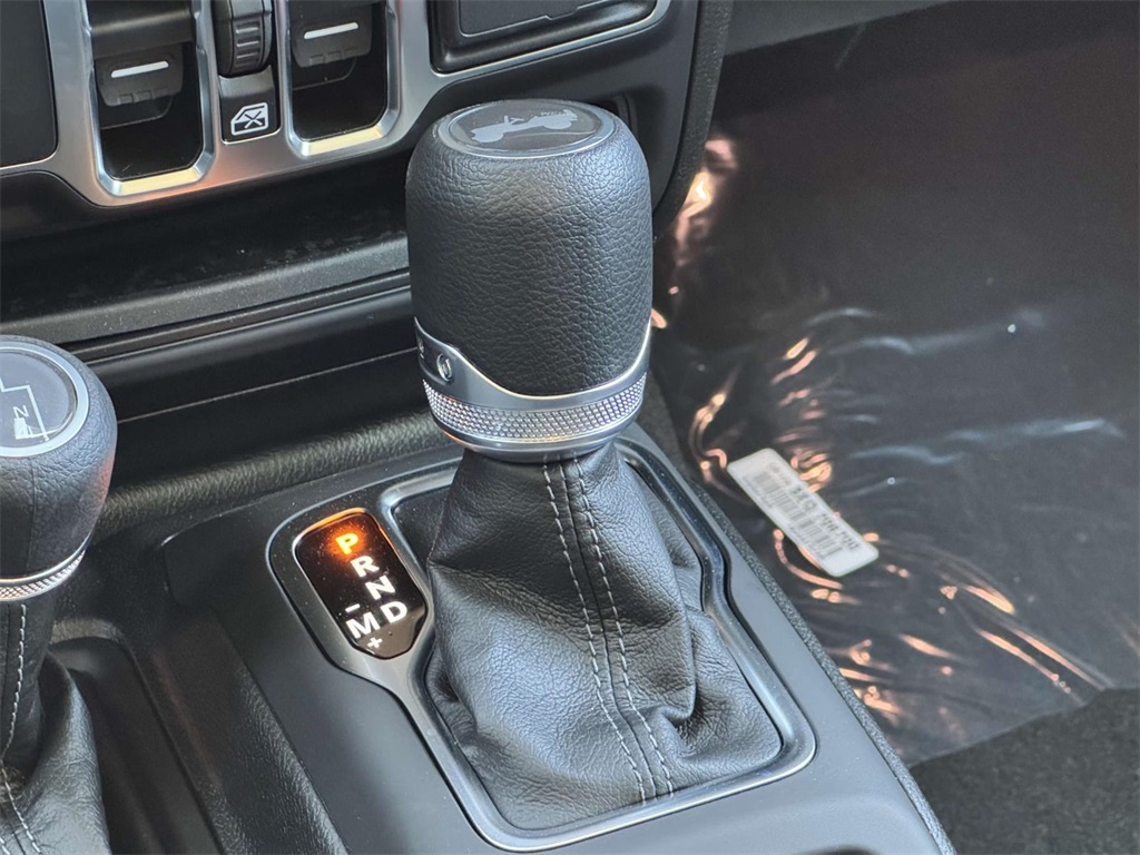 2025 Jeep Wrangler Sport S photo 6