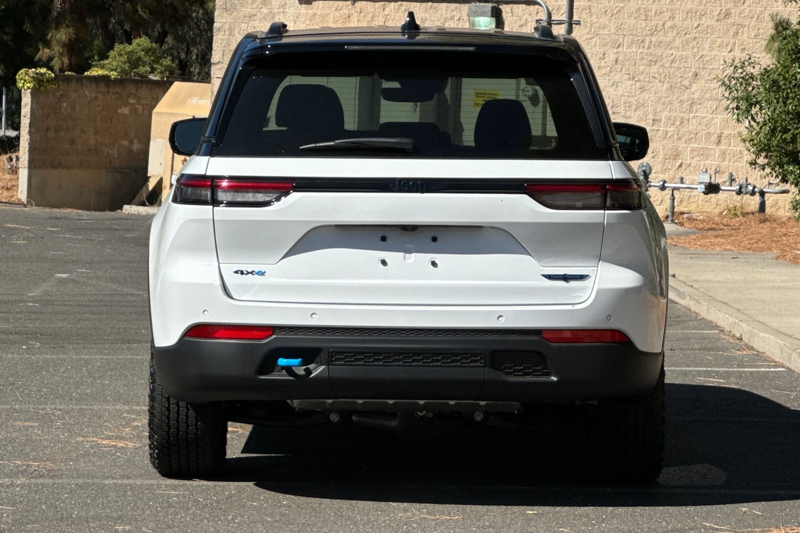 2023 Jeep Grand Cherokee Trailhawk 4xe photo 4