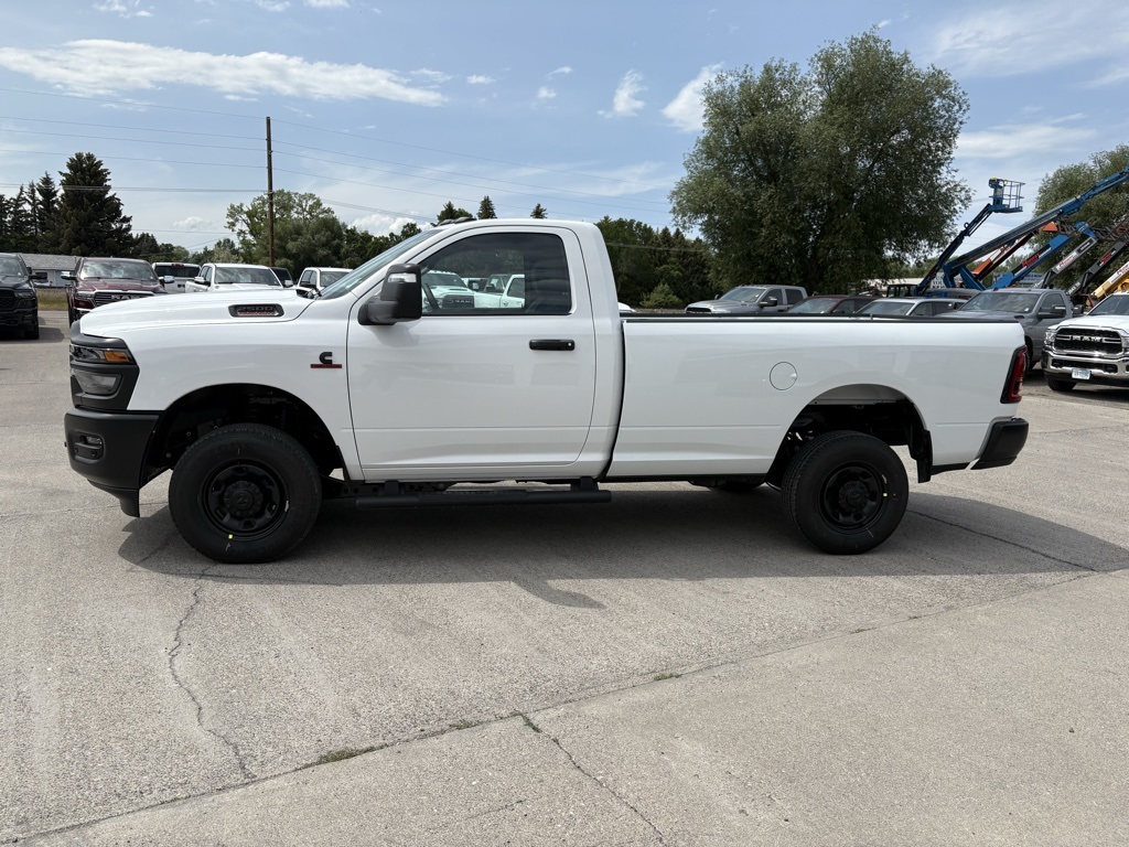 2025 Ram 2500 Tradesman photo 3