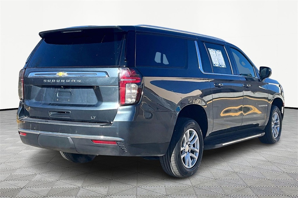 Used 2021 Chevrolet Suburban LT with VIN 1GNSKCKD4MR266179 for sale in Kansas City