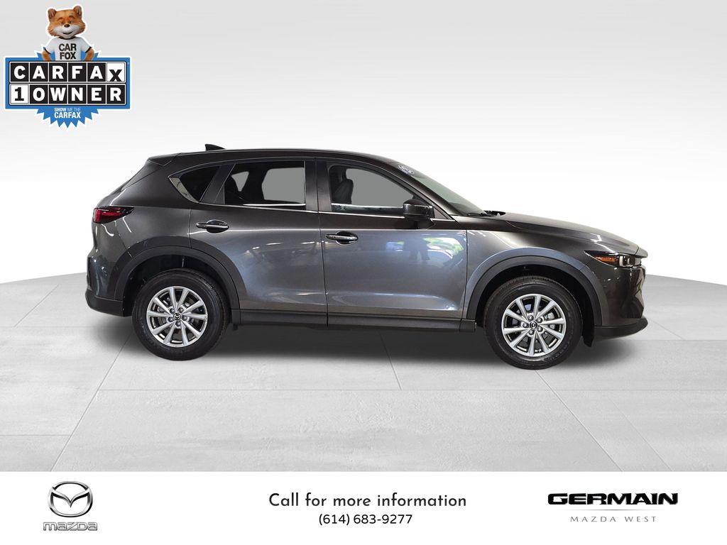 2023 Mazda CX-5 2.5 S Preferred photo 3