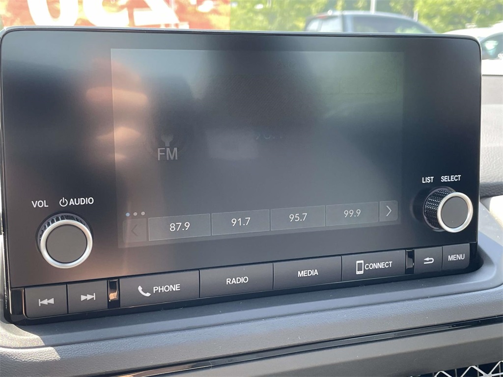 2025 Honda Accord LX photo 17