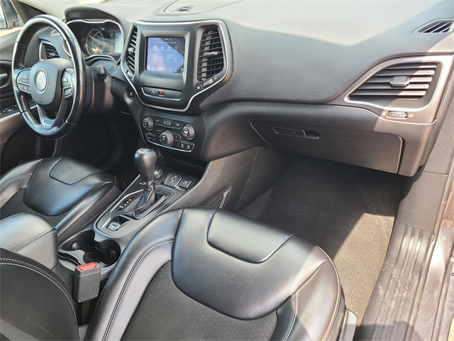 2020 Jeep Cherokee Latitude photo 16
