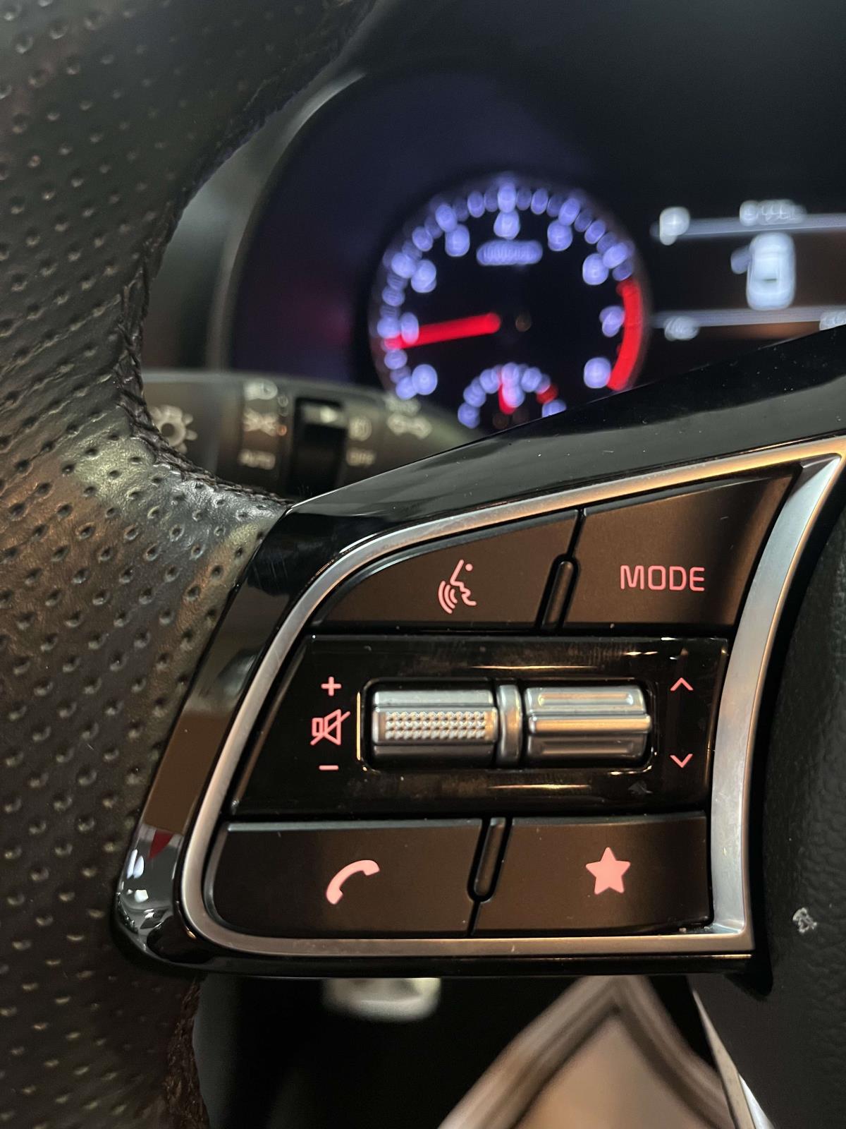 2023 Kia Forte GT-Line photo 23