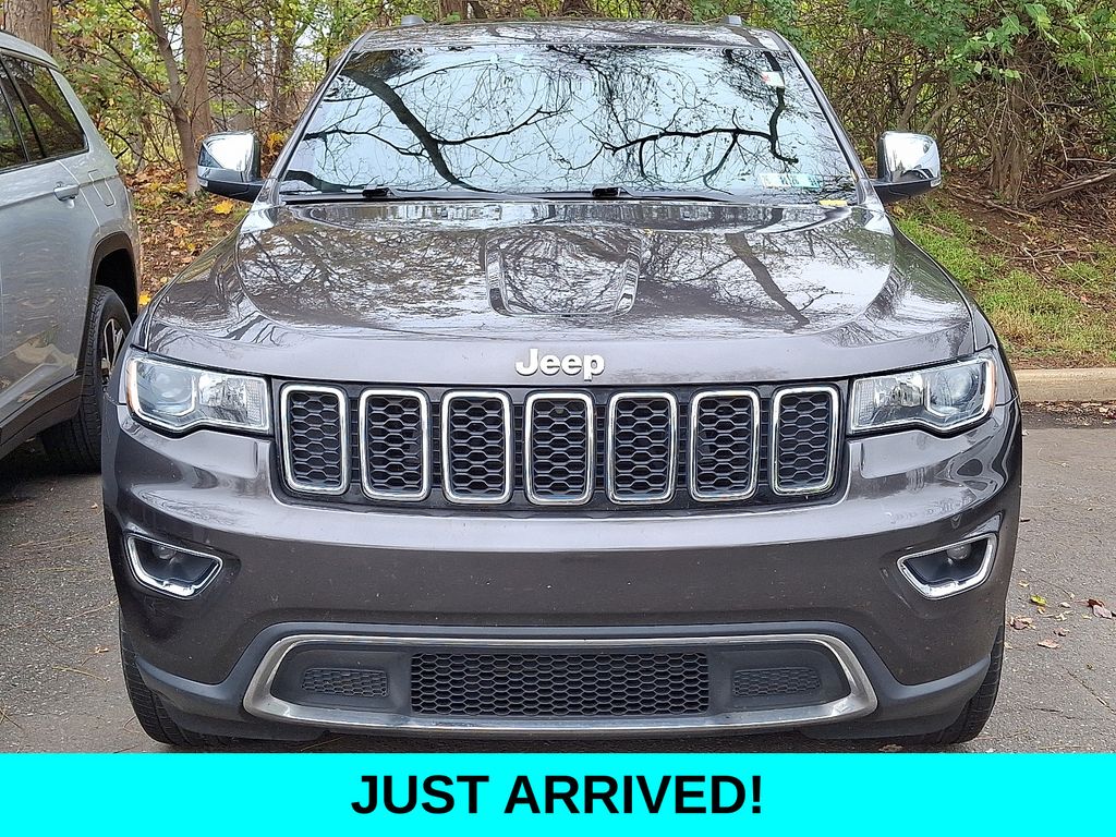 2021 Jeep Grand Cherokee Limited photo 2