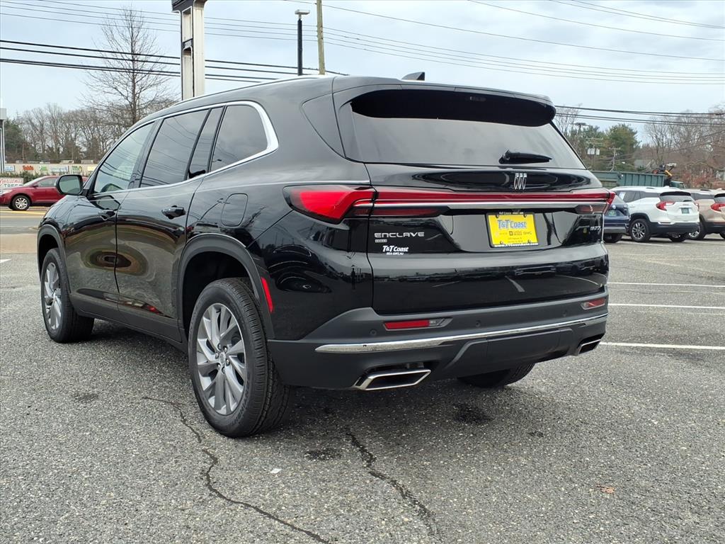 2026 Buick Enclave Preferred photo 4