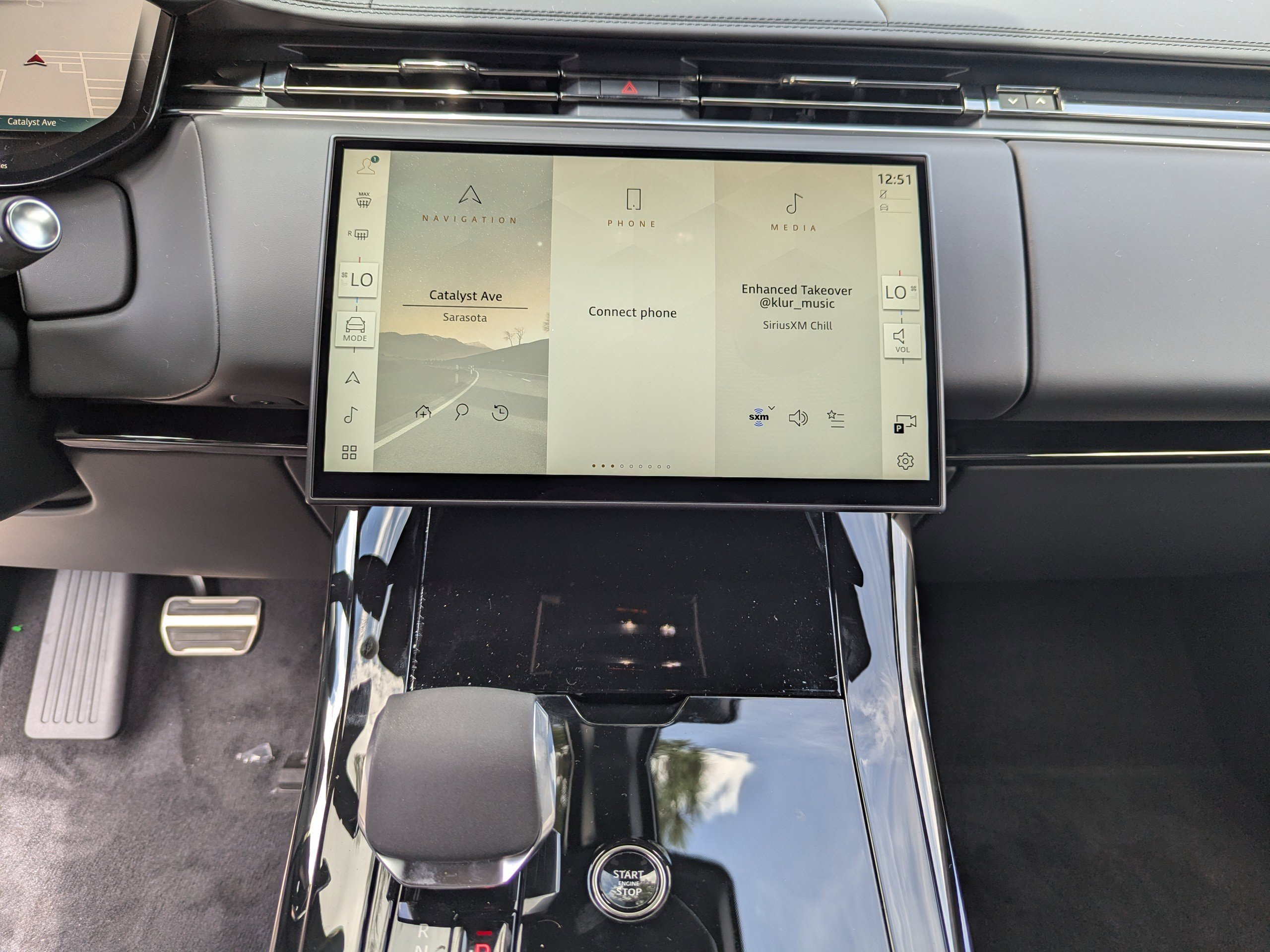 2025 Land Rover Range Rover Sport SE photo 20