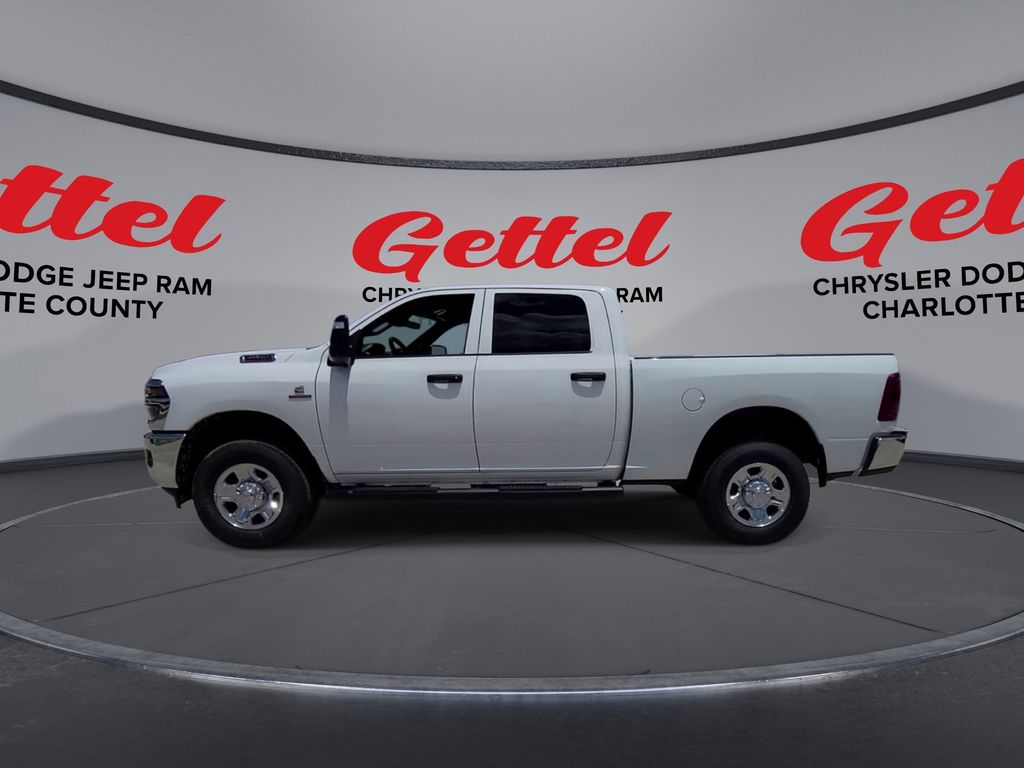 2025 Ram 3500 Tradesman photo 4