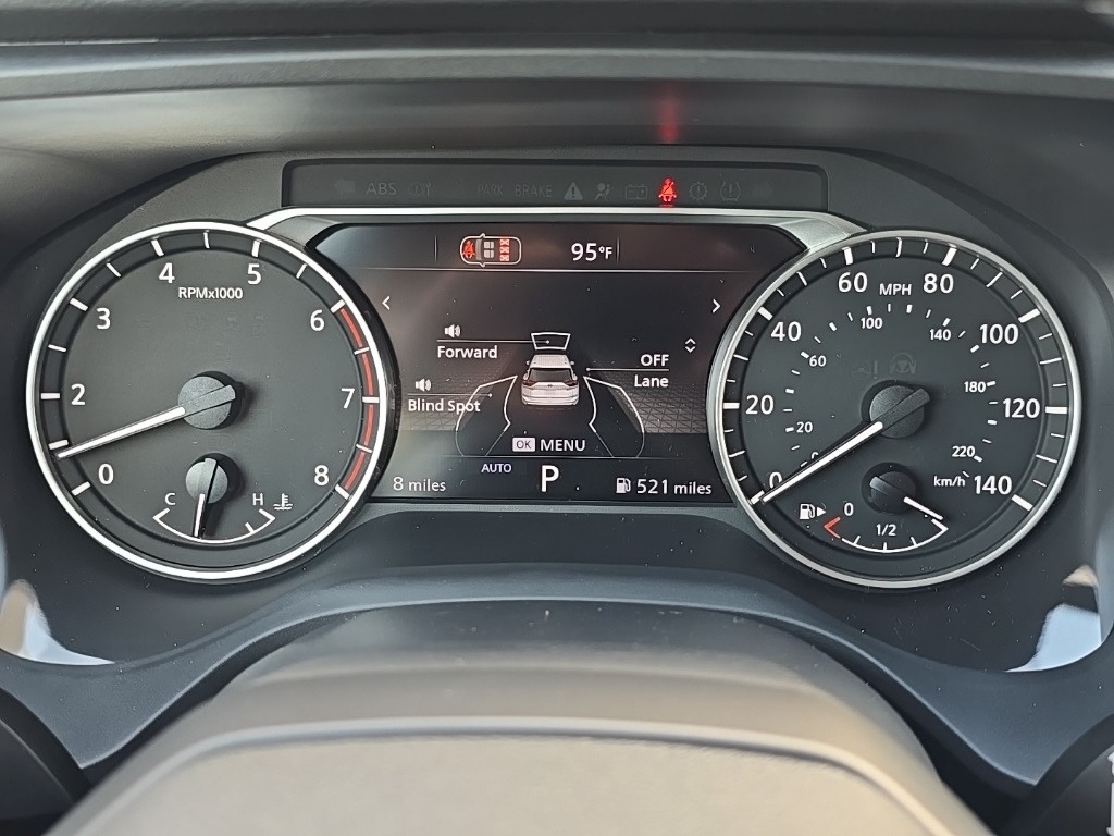 2026 Nissan Rogue SV photo 10