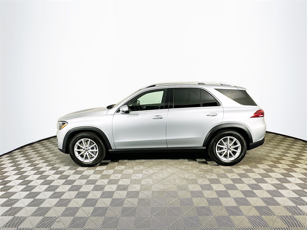 2026 Mercedes Benz GLE 350 4MATIC photo 3