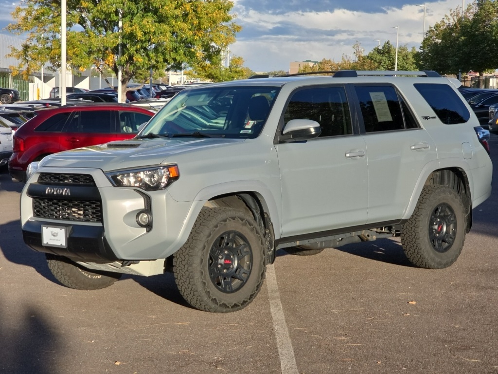2017 Toyota 4Runner TRD Pro photo 2