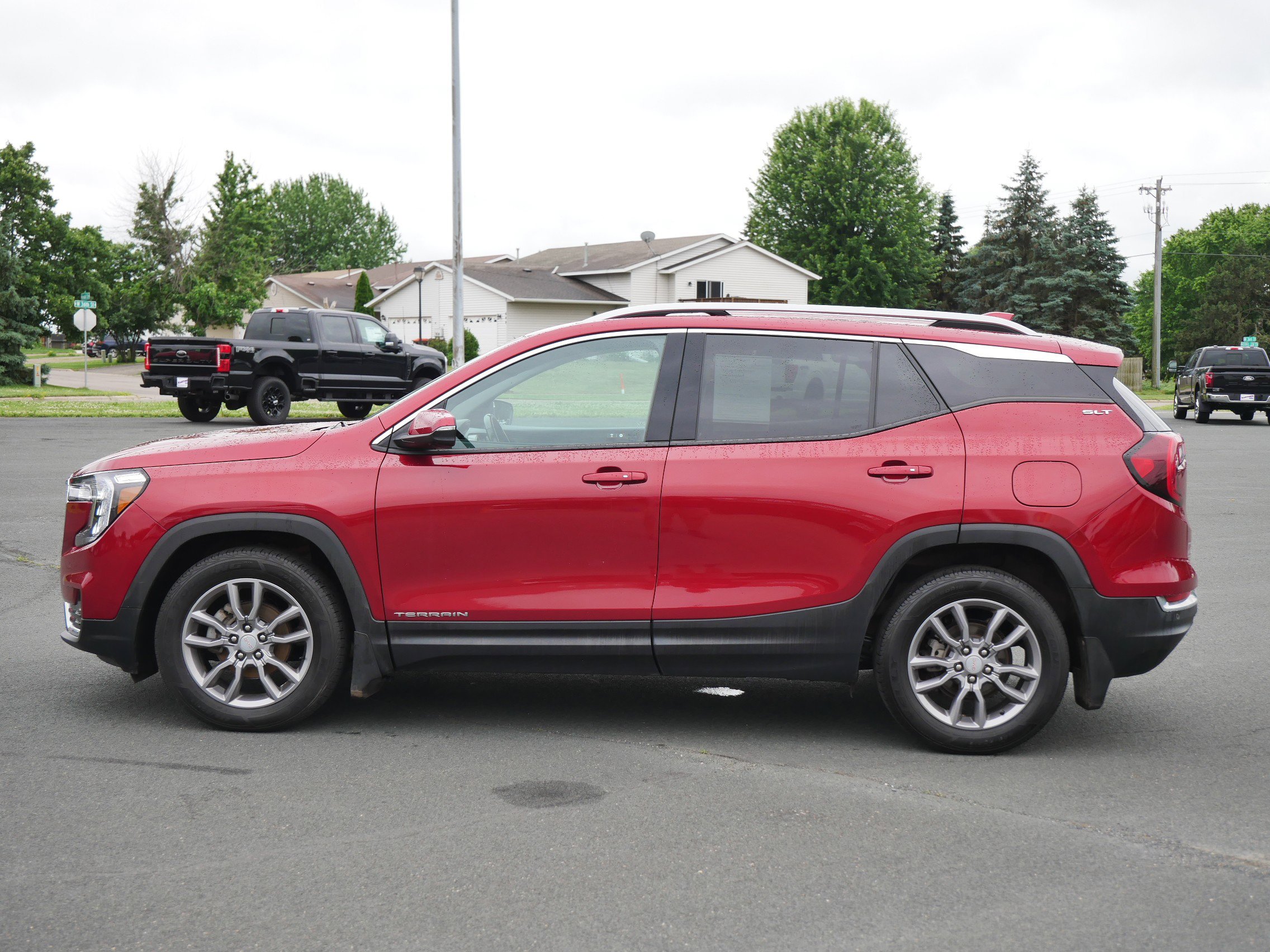 Used 2022 GMC Terrain SLT with VIN 3GKALVEV3NL106793 for sale in Hastings, Minnesota