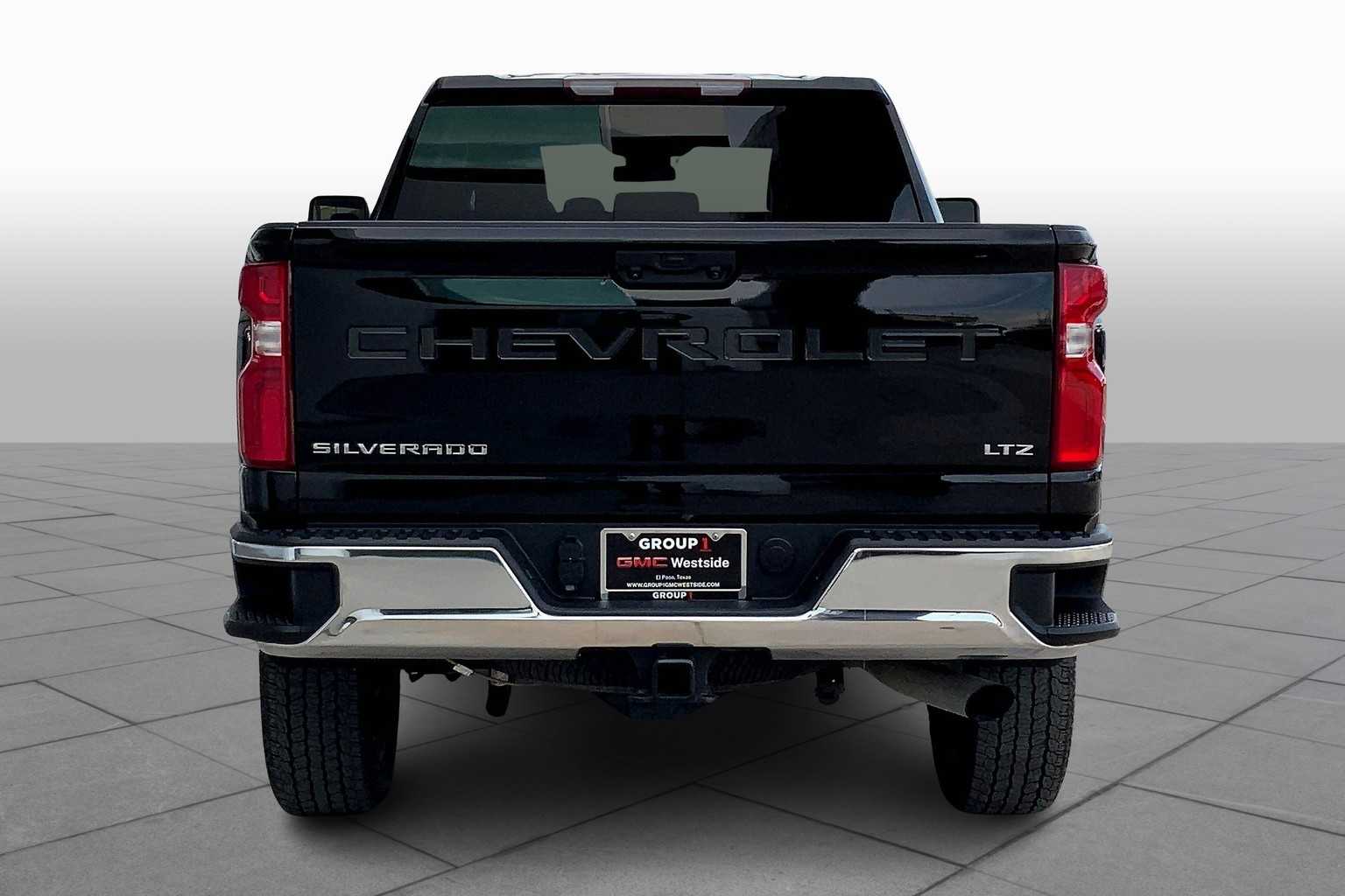 2024 Chevrolet Silverado 2500HD LTZ photo 4