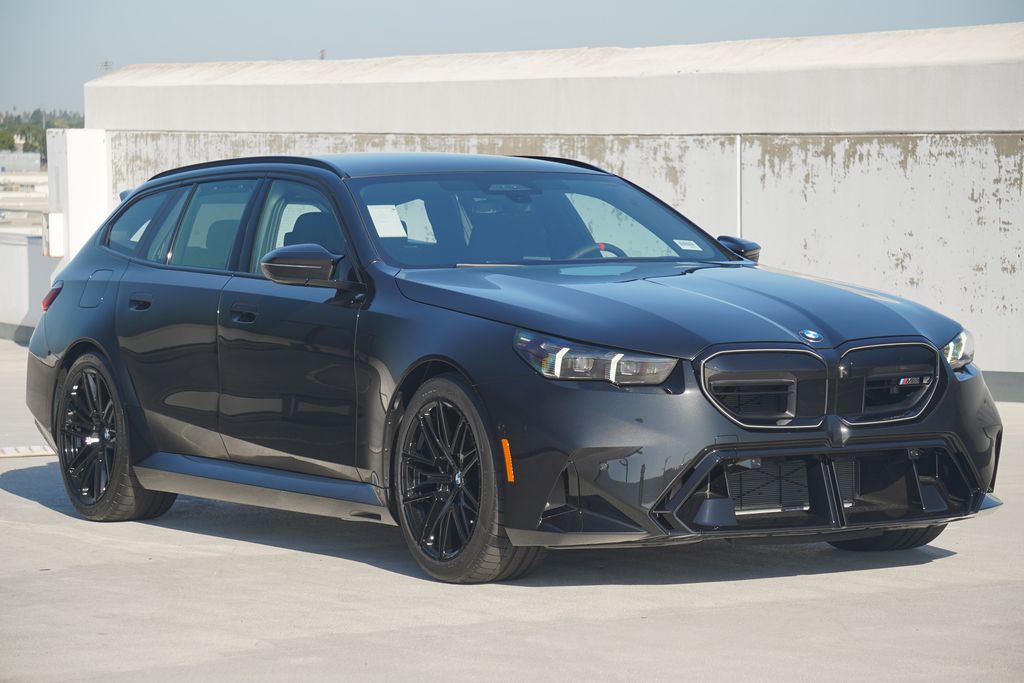 2026 Bmw M5 5 Touring photo 3
