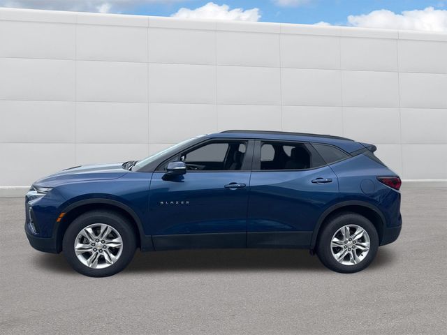 2022 Chevrolet Blazer 2LT photo 2