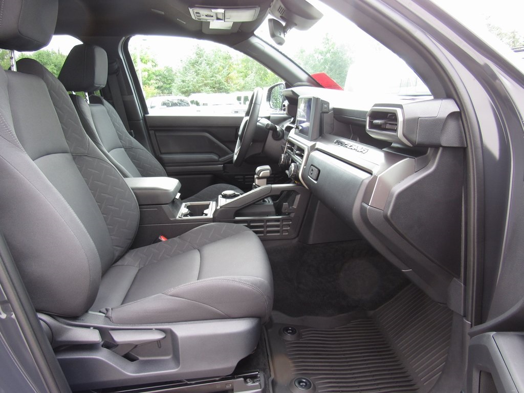 2024 Toyota Tacoma SR5 photo 18