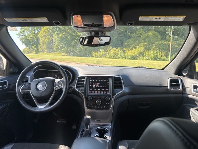2018 Jeep Grand Cherokee Laredo E photo 11