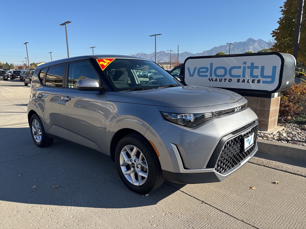 2024 Kia Soul LX