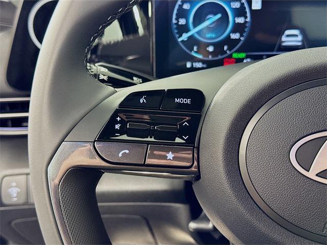 2025 Hyundai Elantra Hybrid SEL Sport photo 13