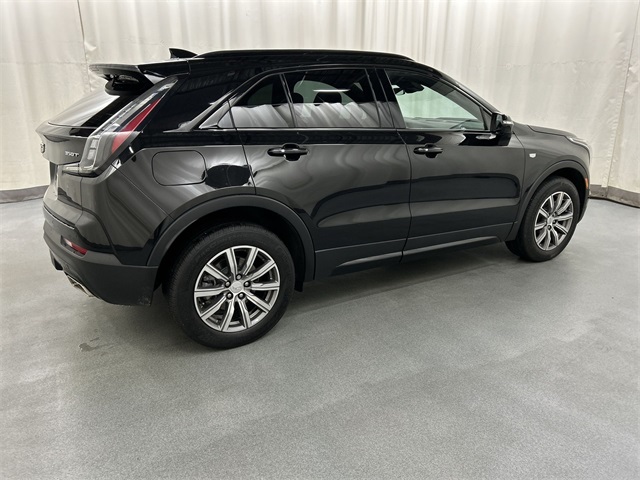 2023 Cadillac XT4 Sport photo 4