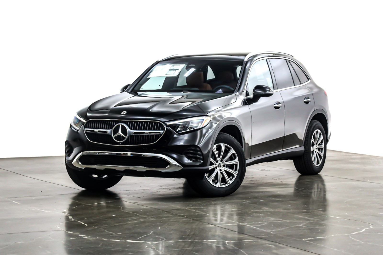2026 Mercedes-Benz GLC Base's photo