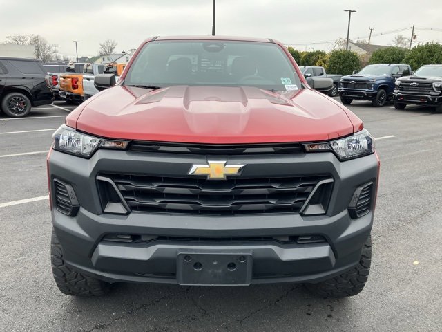 2023 Chevrolet Colorado Work Truck photo 2