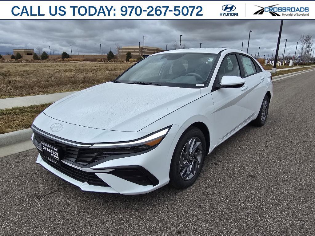 2026 Hyundai Elantra Blue's photo