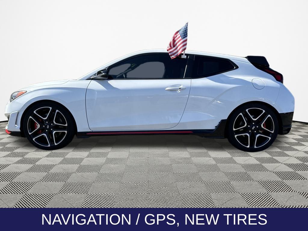 2022 Hyundai Veloster N Base photo 2