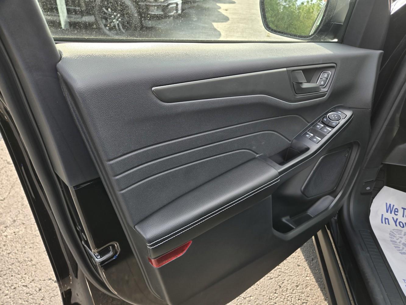 2025 Ford Escape Active photo 24