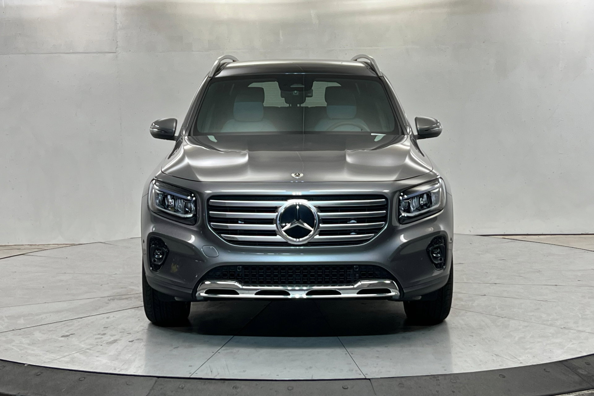 2026 Mercedes Benz GLB 250 4MATIC photo 8