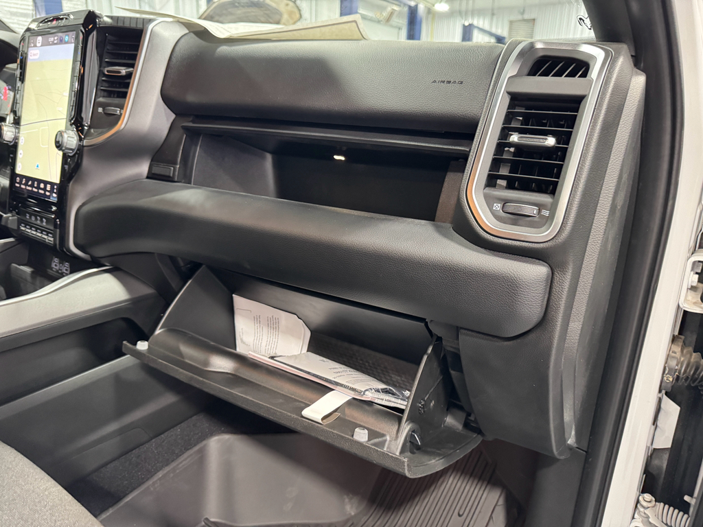 2025 Ram 3500 Big Horn photo 22