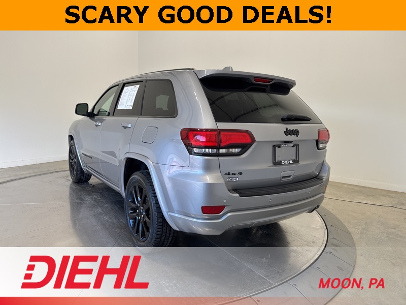 2018 Jeep Grand Cherokee Altitude photo 5