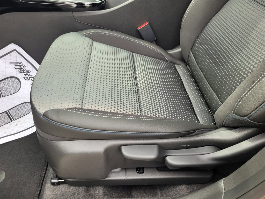 2026 Chevrolet Trax LT photo 8