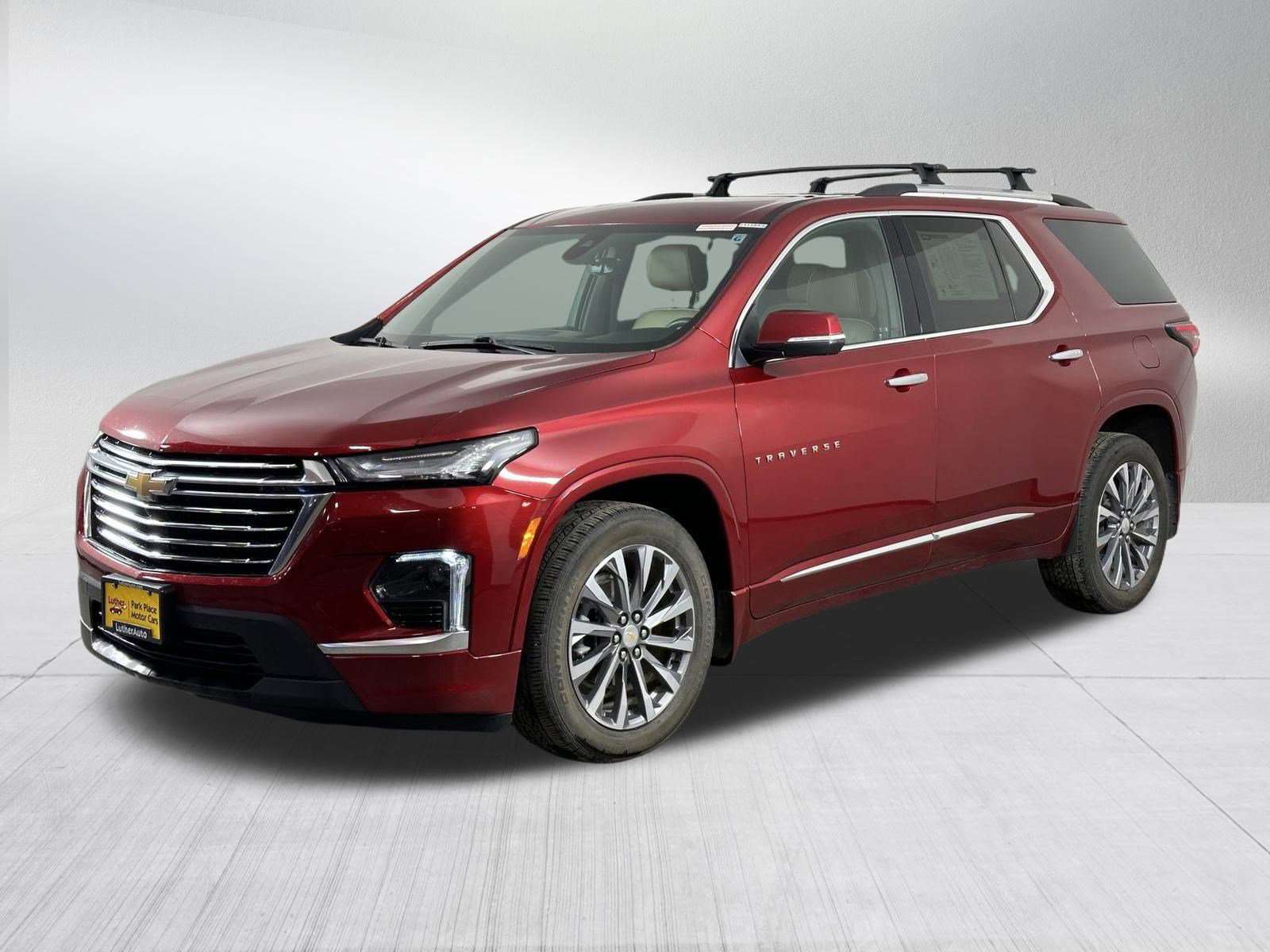 2022 Chevrolet Traverse Premier photo 3