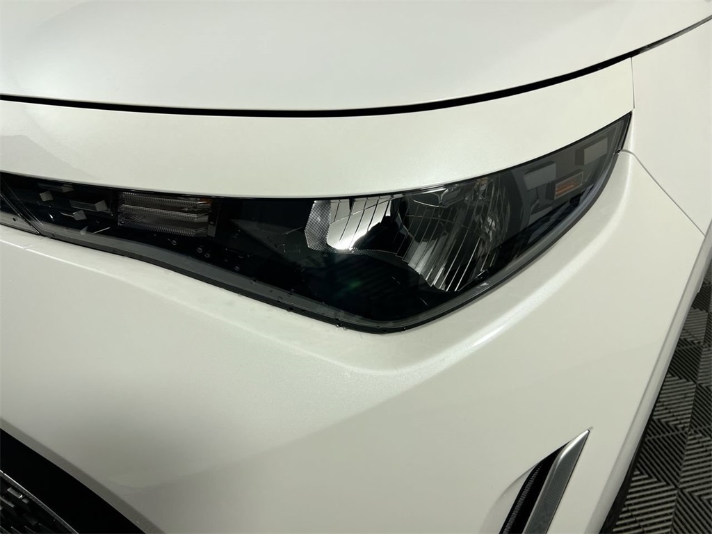 2025 Kia Soul LX S photo 9