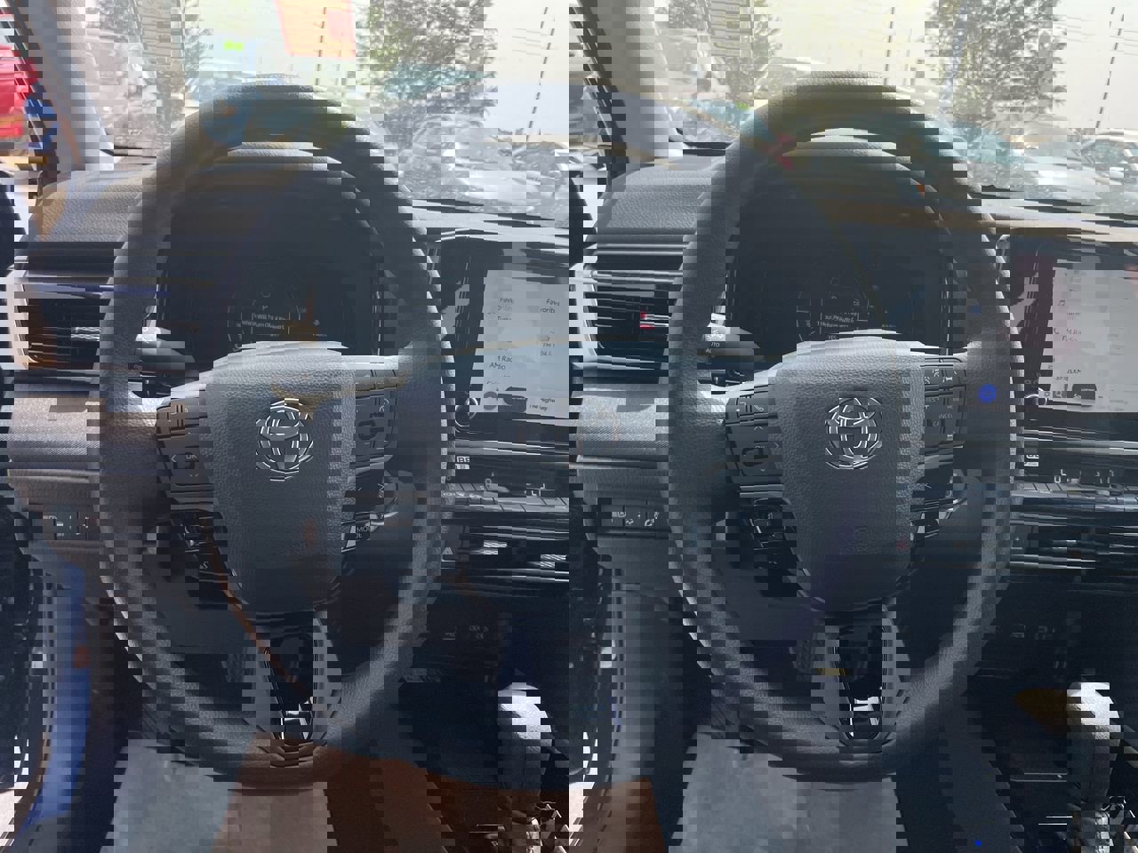 2025 Toyota Camry LE photo 5