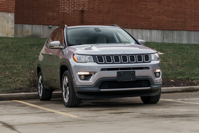 2018 Jeep Compass Limited's photo