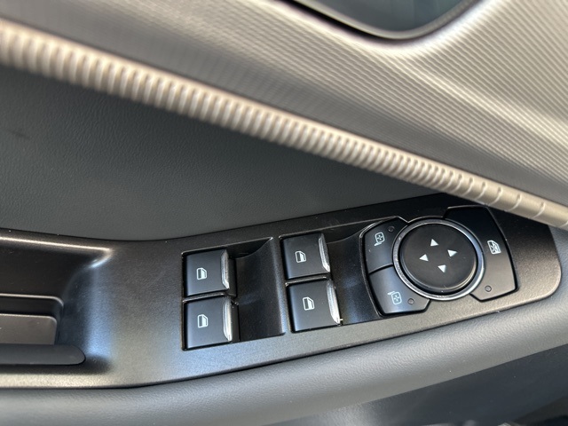 2025 Ford Explorer photo 10