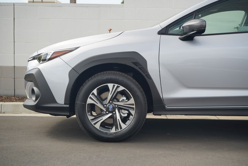 2025 Subaru Crosstrek Premium photo 2