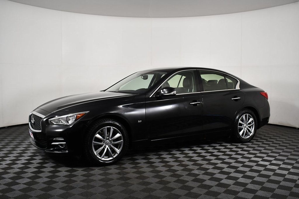 2014 INFINITI Q50 Premium