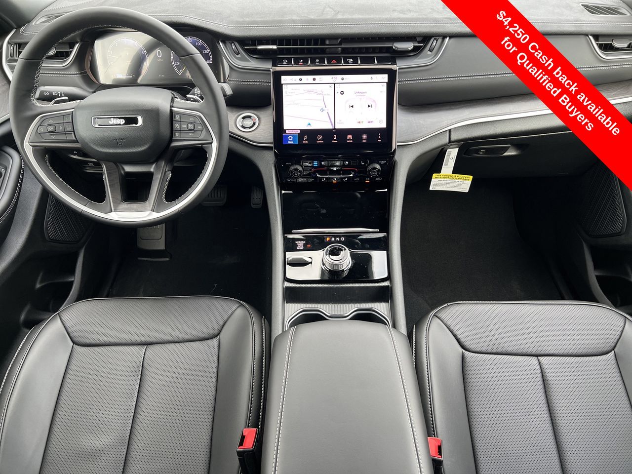 2025 Jeep Grand Cherokee Limited photo 2